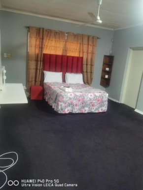 Yellow Stars Guesthouse Pty LTd